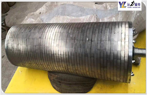 小型磁選機(jī),四川小型磁選機(jī)_輥式四川小型磁選機(jī)_磁塊如何排列 小型磁選機(jī),四川小型磁選機(jī)_輥式四川小型磁選機(jī)_磁塊如何排列